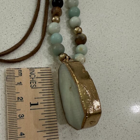 Artisan Agate Slice Pendant Mixed Material Necklace - Picture 8 of 11